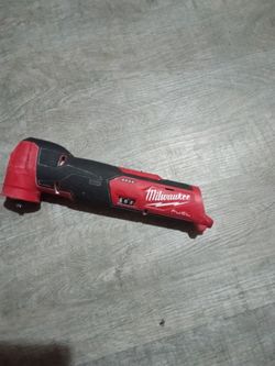 Milwaukee multi tool