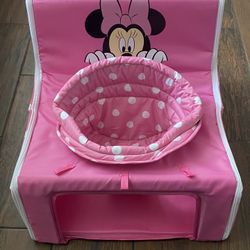 Minnie Mouse Portable Activity Seat 