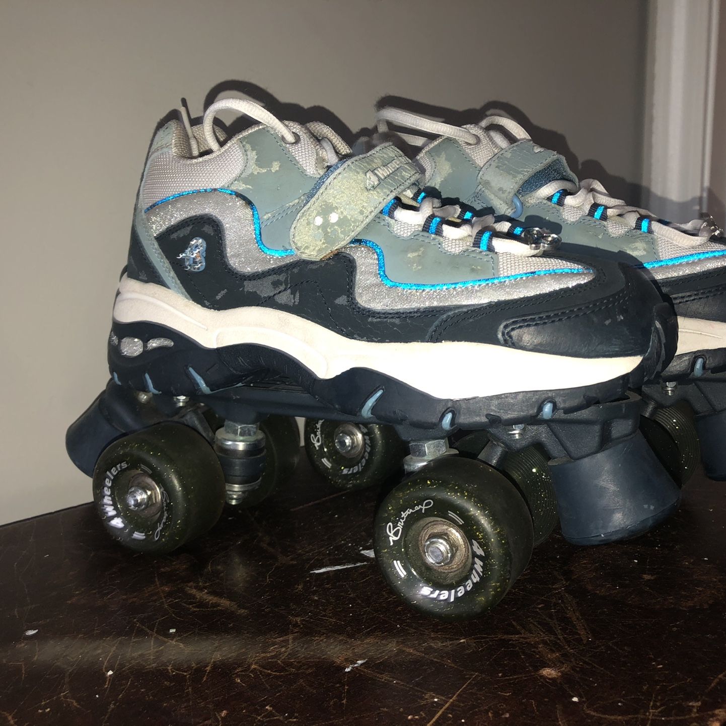 Britney spears skechers roller skates clearance