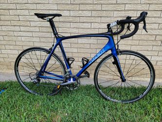 Trek Madone 5.2 full carbon bike