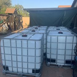 250 Gallon Water Tanks