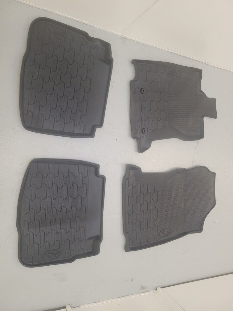 Subaru Outback Floor Mats 2020-25