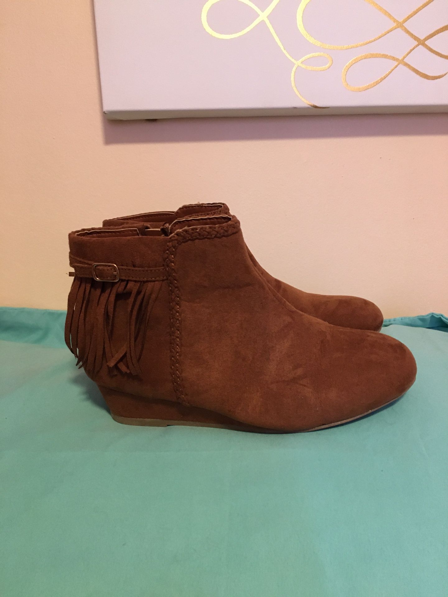 Boots girls size 3