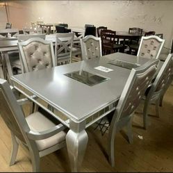 Orsina 5 Piece Dining Set $10 Down Payment And Financing Available