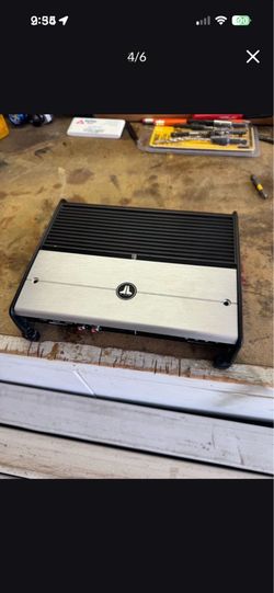 Jl 600 mono amp and skar 10” sub with box