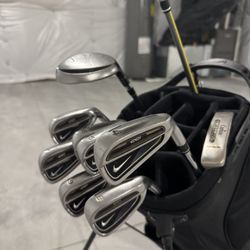 Nike Golf Clubs And Bag