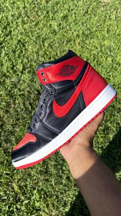 Jordan 1 High Retro Satin Bred
