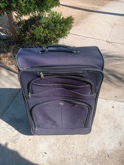 !! Suitcase  29 in Height