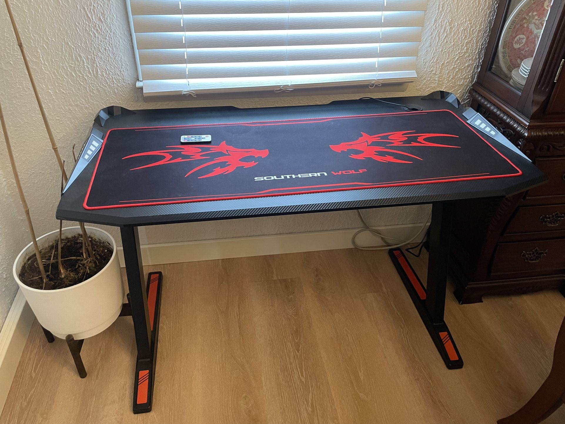 Gaming Desk