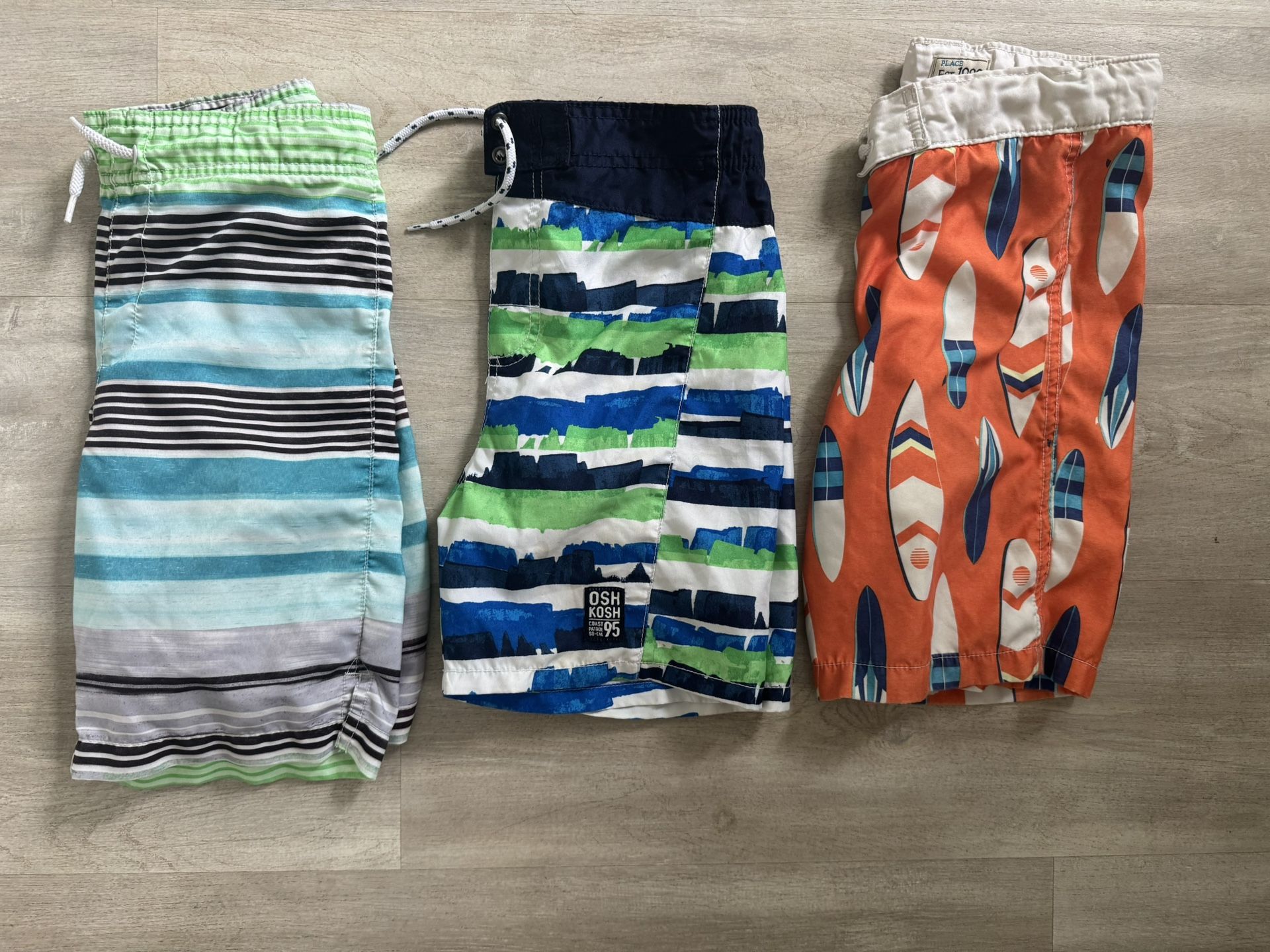 Boys Size 7/8 Swim Trunks