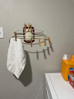 Vintage Metal “Drip n Dry” Handy Drying Rack Wall Mount / Fold Up