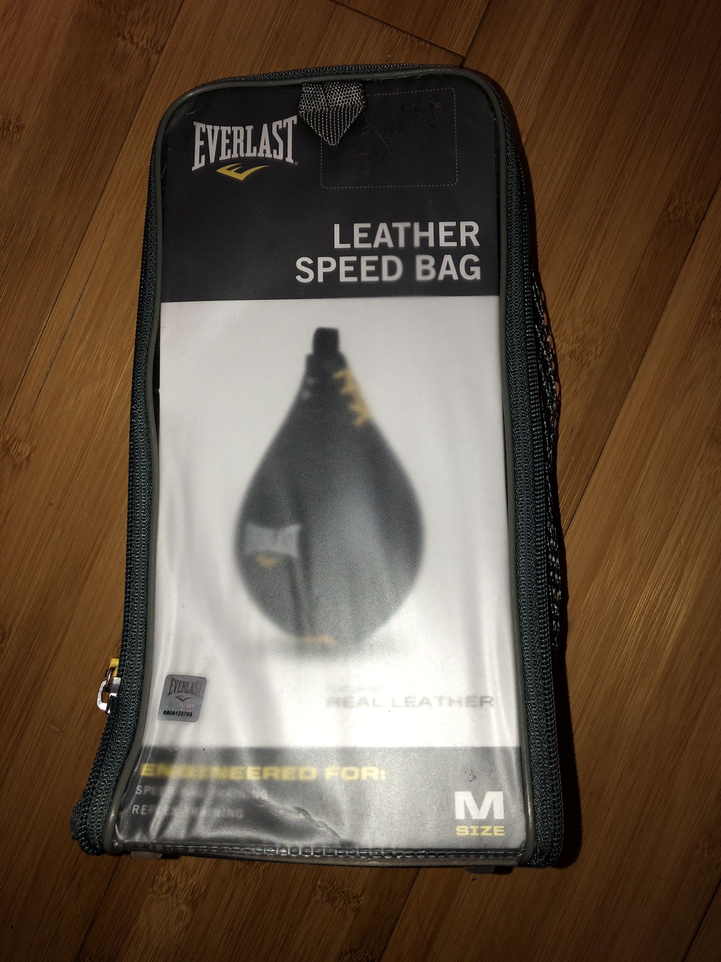 Boxing speed bag