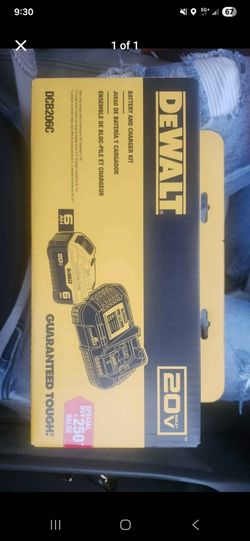 DEWALT  BATTERY 6AH AND CHARGER COMBO 