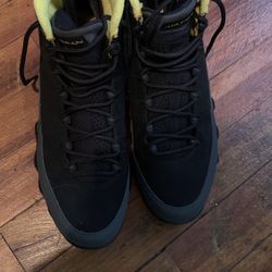 Air Jordan 9