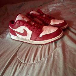 Cardinal red low Jordan 1 