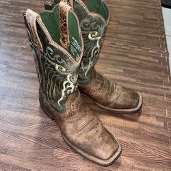 Mens Ariat boots size 9.5