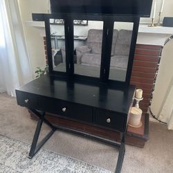 Vanity  With Mirrors And 3 Drawers