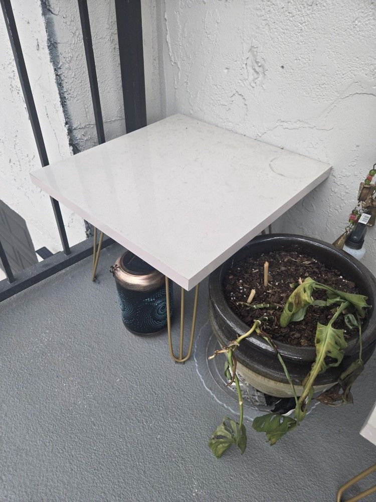 Pair cute side white end tables