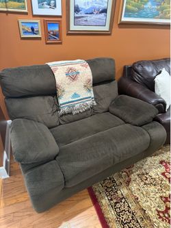 Oversized Brown Recliner