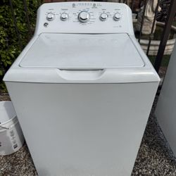 Ge Washer In Great Working Condition 🕊️