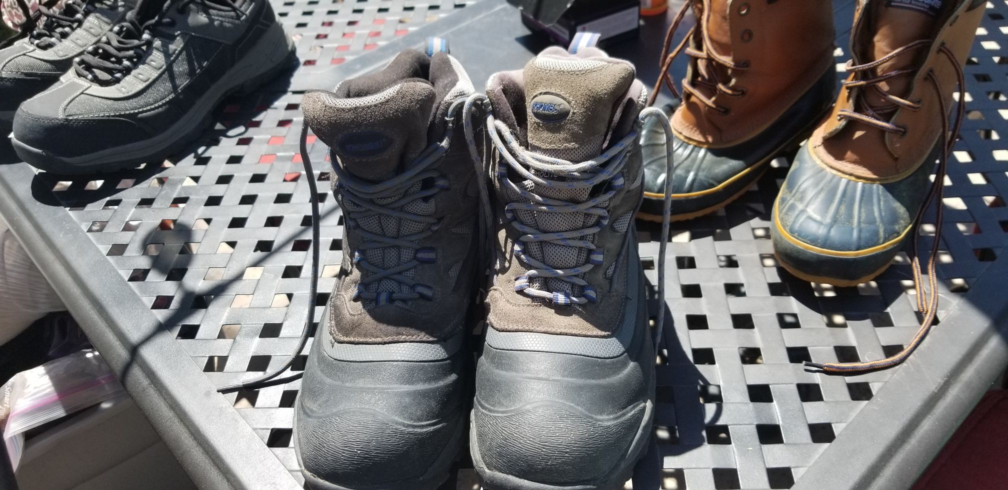 Khumbu boots sz 12