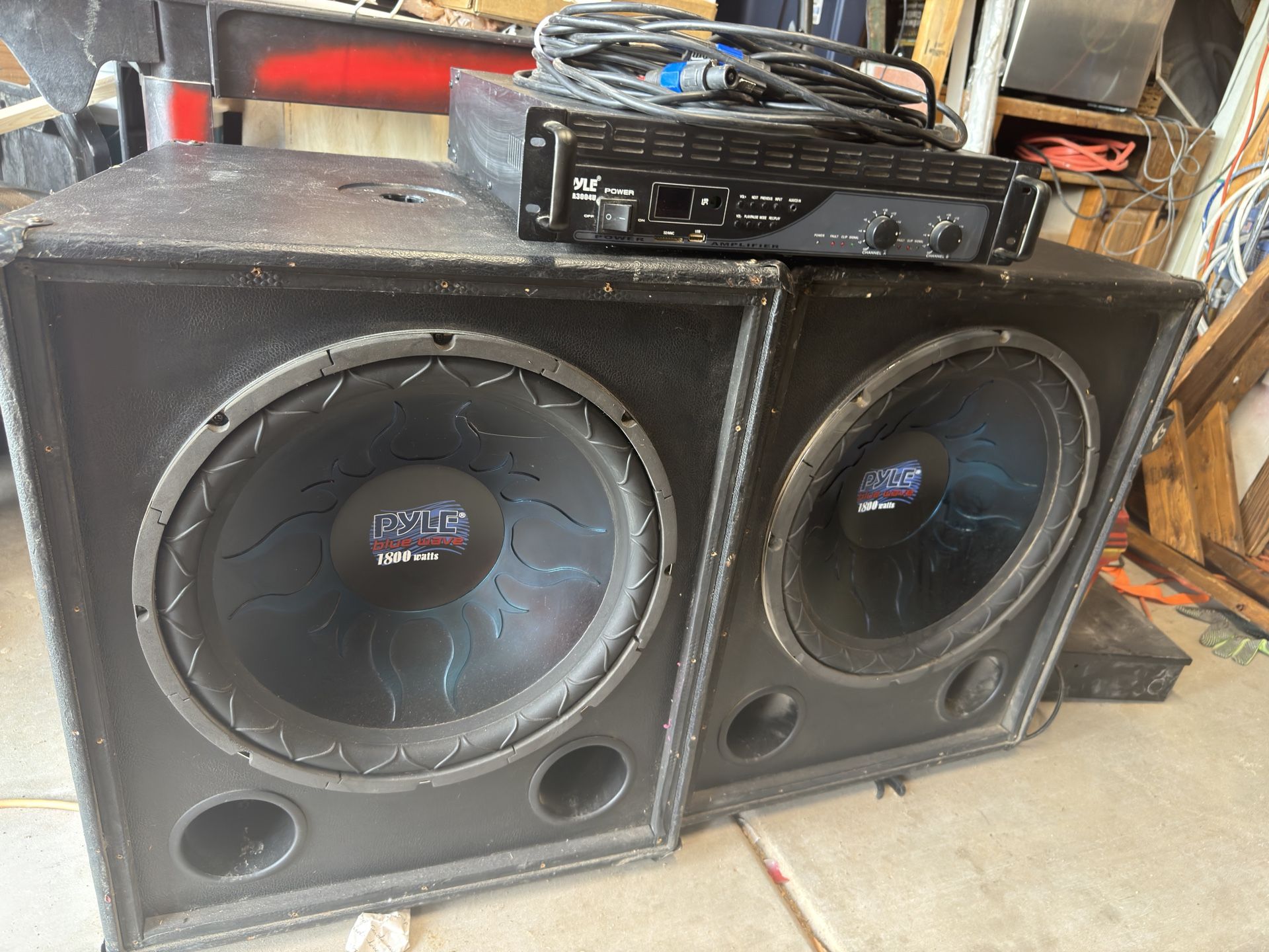 Subwoofers And Amp