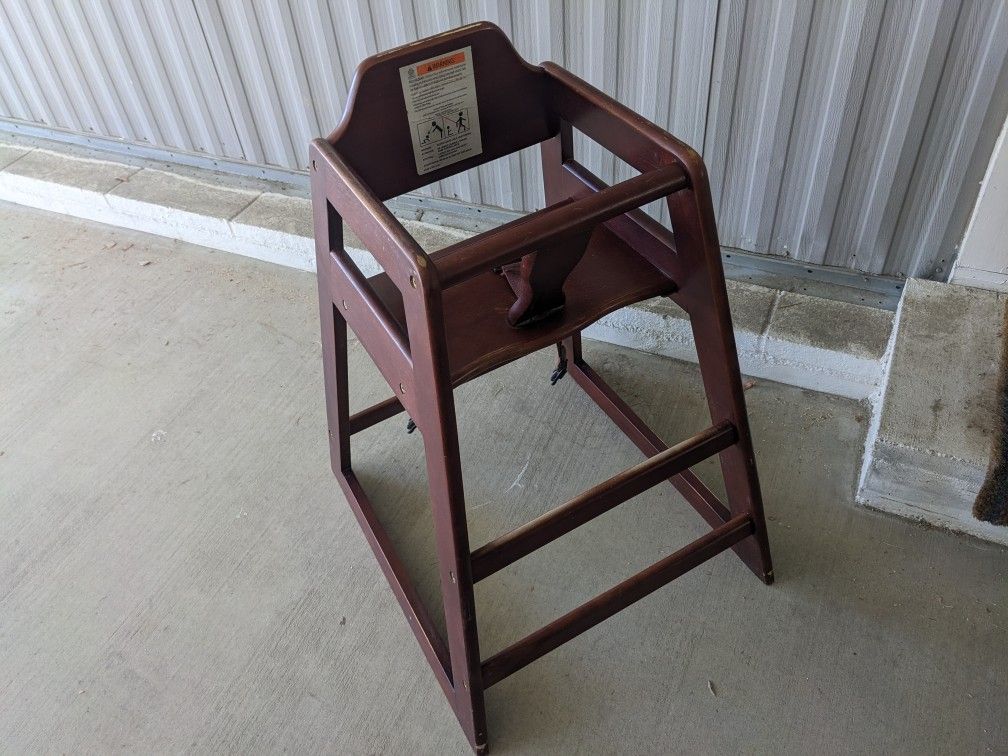 Lancaster Restaurant Style High Chair