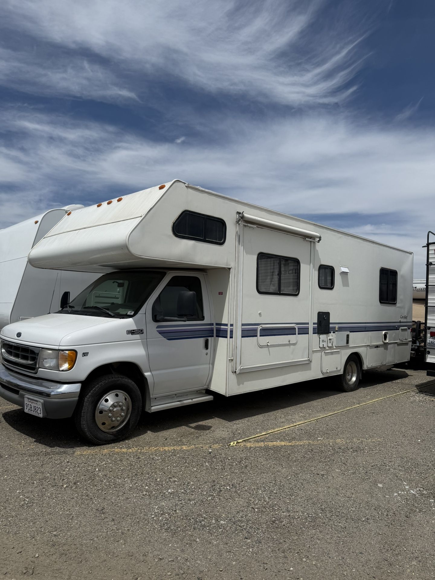 2001 Ford E-450 Cavalier Rv
