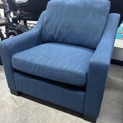 Navy Blue Velvet Club Chair