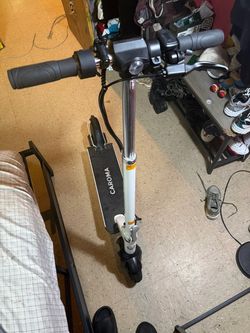 Caroma electric scooter