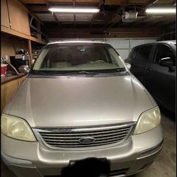 2002 Ford Windstar
