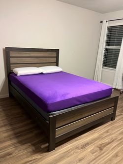 Fully size bed and mattress