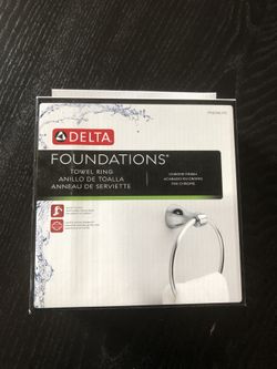Delta towel ring