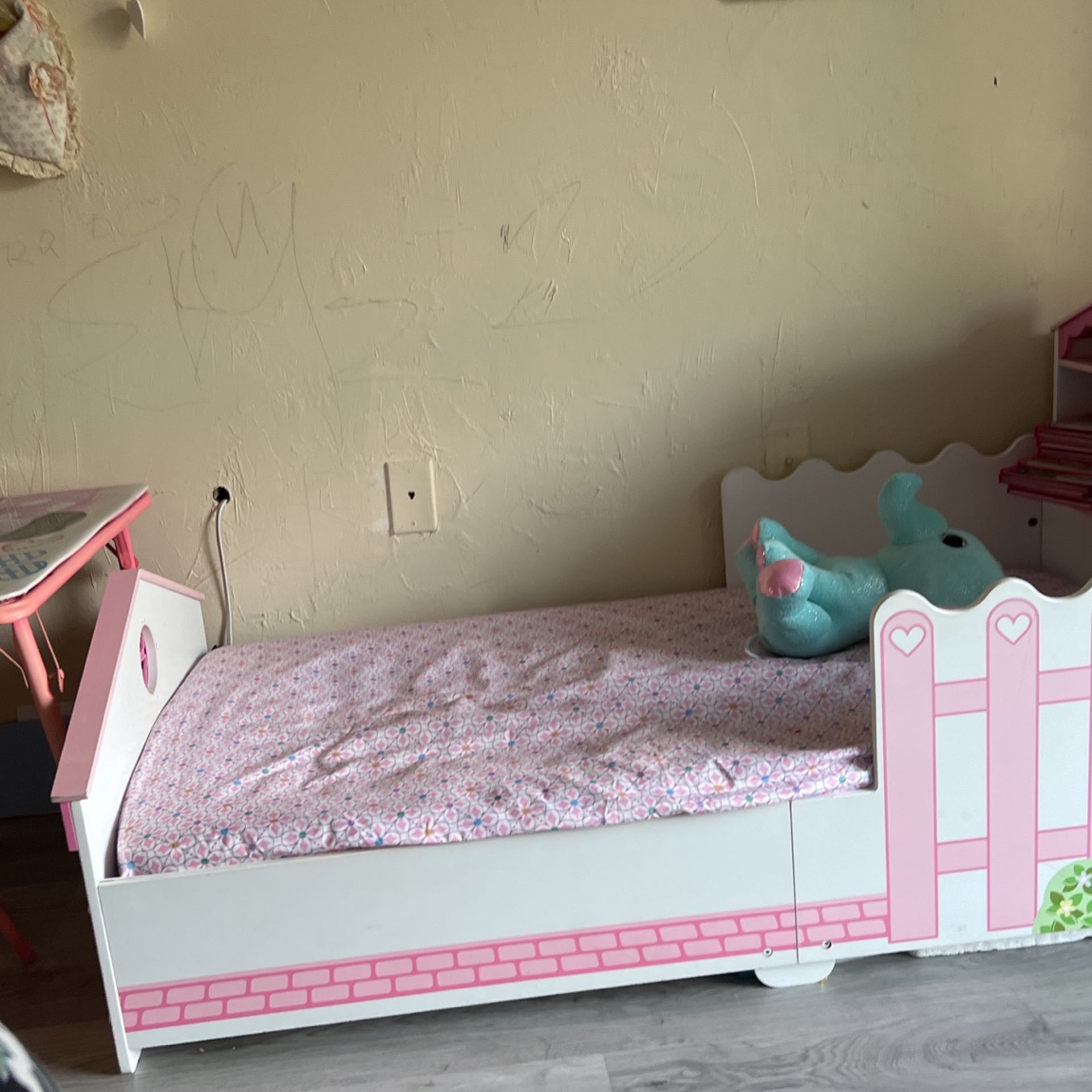 Little Girls House Frames Bed