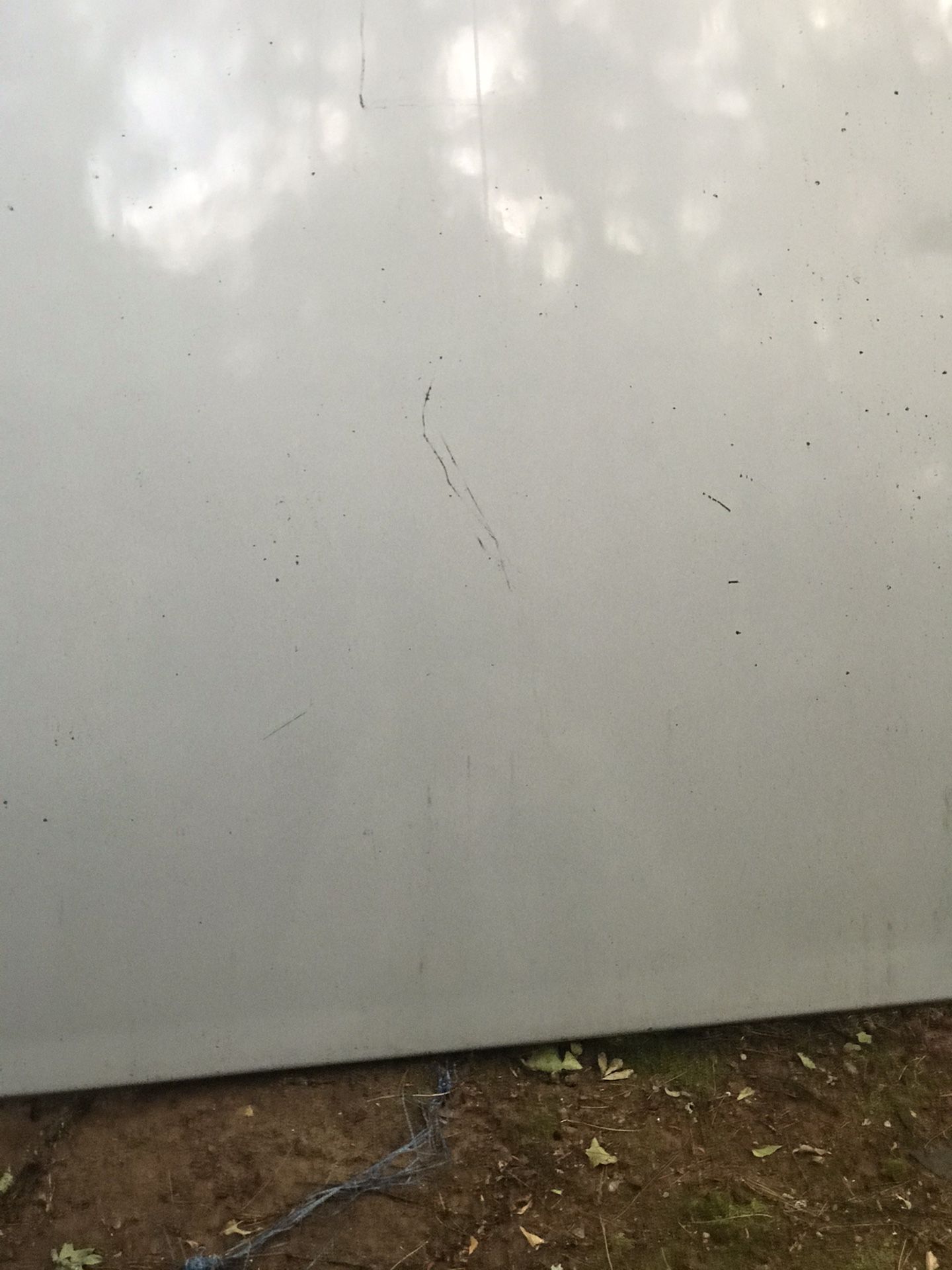 150 ford Trk Fiberglas bed cover