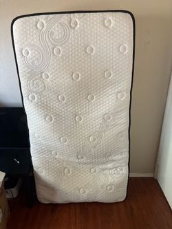 Twin size mattress