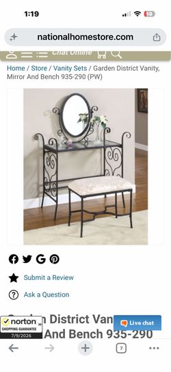 Dressing/makeup table.