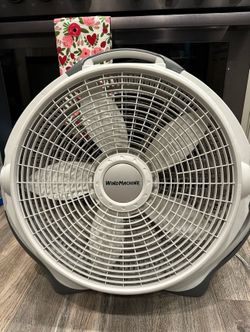Large Lasko Wind Machine 20" Air Circulator Floor Fan - Super Strong!! - 3 Speeds - Very Clean