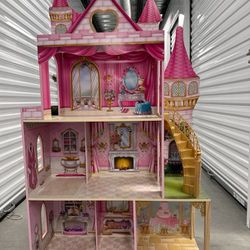 Free Kids Doll Castle 
