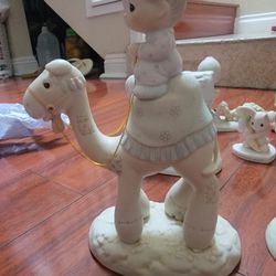 Precious Moments Figure 