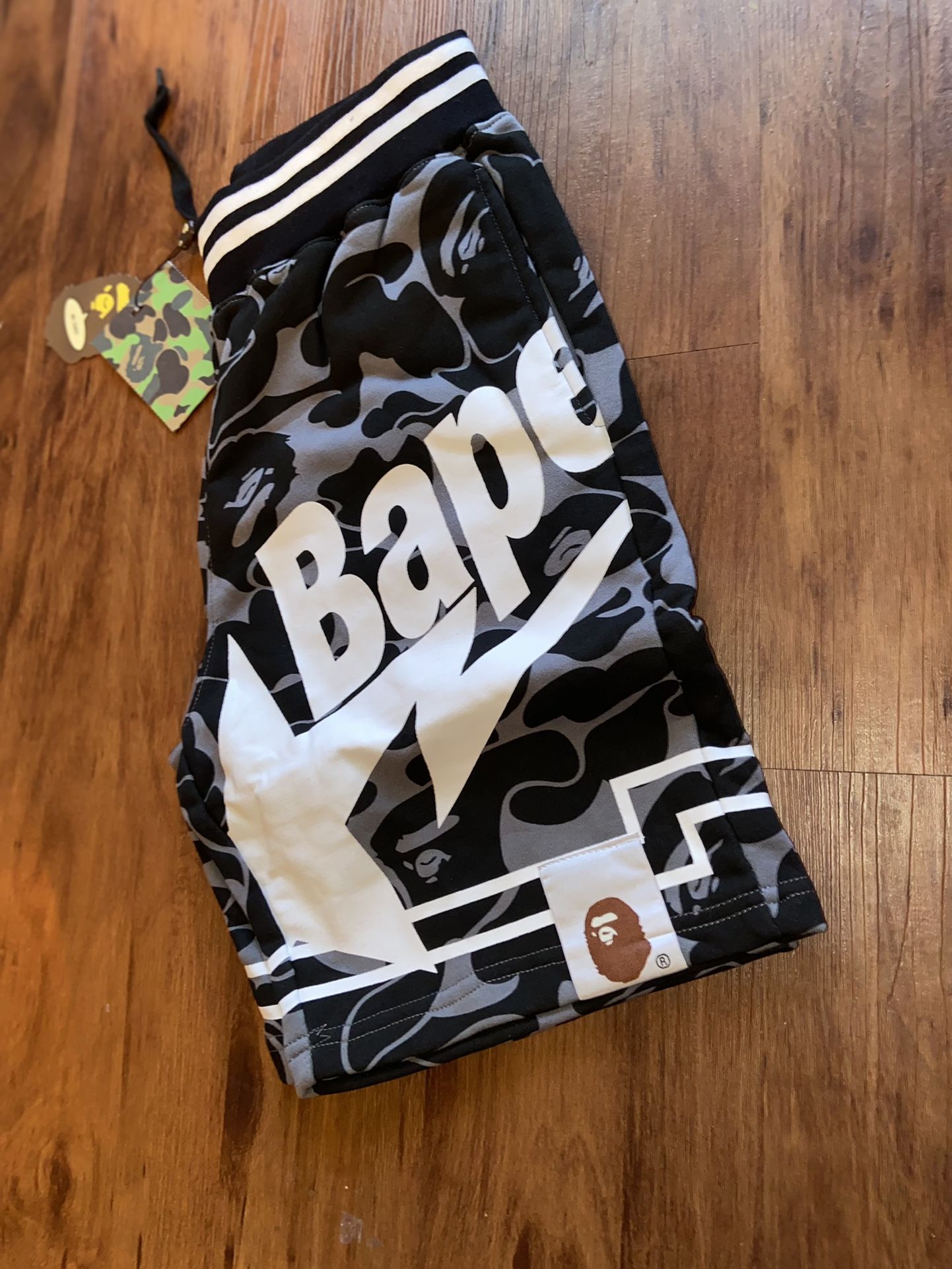 “Bape” BapeSta - Shorts 