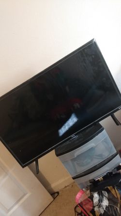 Roku tv 32"