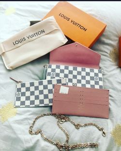 Three Piece Crossbody 