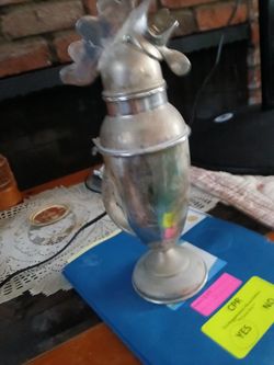 Vintage silver rooster