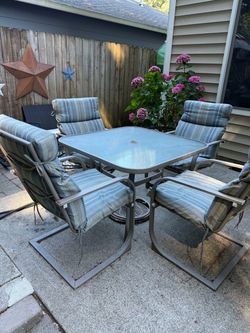 Patio set