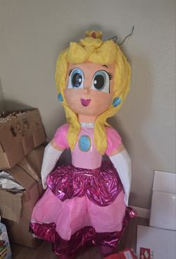 Pinata princess peach