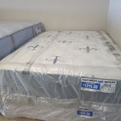 Stearns & Foster Studio Pillowtop Queen Mattress New!
