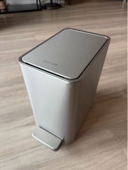 KOHLER 1-1/2-Gallon Step Trash Can Stainless Steel