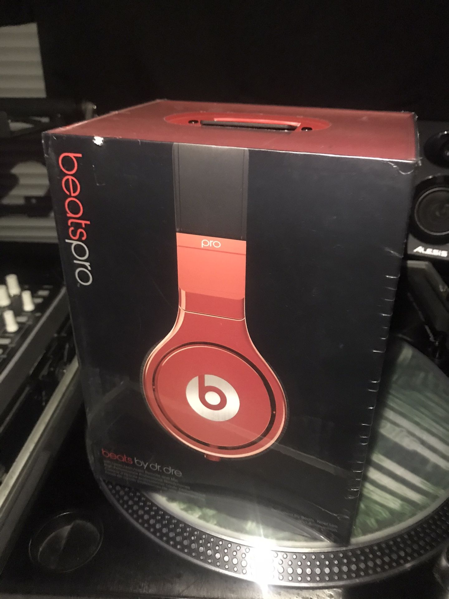 Beats by Dr. Dre “Beats Pro” (Lil Wayne Edition)