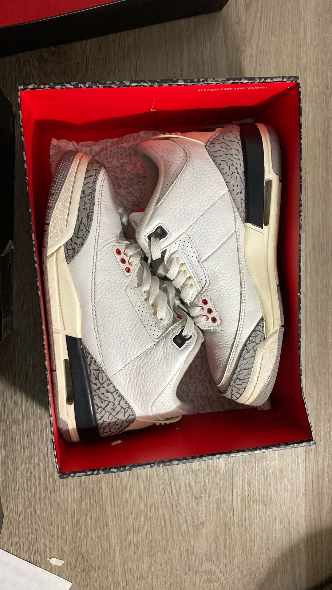Air Jordan 3 Cements